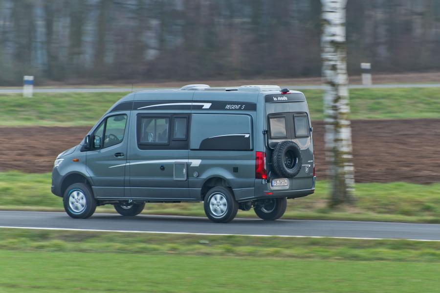  La Strada Regent S 4x4 2019 года  (фото 5 из 22)